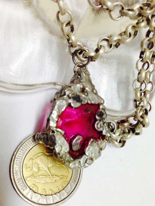 NECKLACE -Pink composite stone silver tone metal