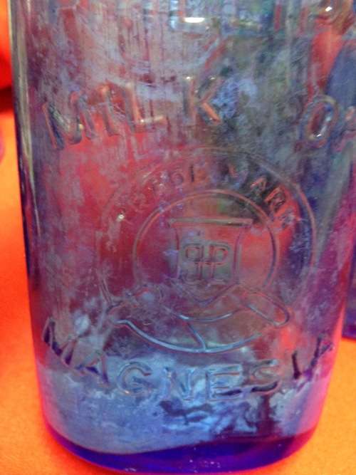 TrioDumpDigBottleGlassCOBOLT2embossedMagnesiaScript1BurstToP*L@@KatMy BUY NOW listings NO WAITING