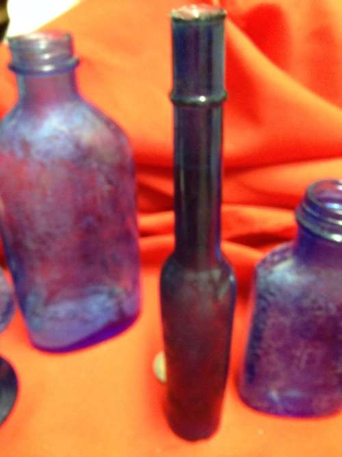 TrioDumpDigBottleGlassCOBOLT2embossedMagnesiaScript1BurstToP*L@@KatMy BUY NOW listings NO WAITING