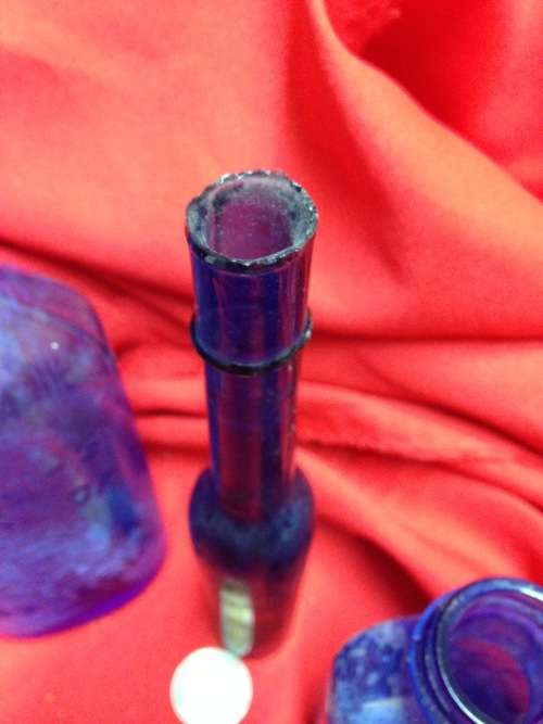 TrioDumpDigBottleGlassCOBOLT2embossedMagnesiaScript1BurstToP*L@@KatMy BUY NOW listings NO WAITING