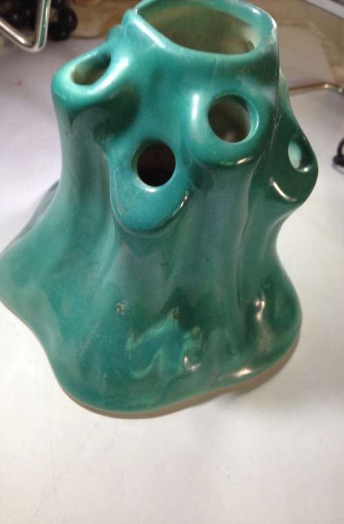 CROWN DUCAL*RARE* Ceramic Flower frog Art Deco England LOOK At All My BUY NOW LISTINGS NO WAITING