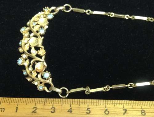 FACINATING Vintage AuroraBorelisCrystalGoldToneMetalLossStonesLOOK At My BUY NOW LISTINGS NO WAITING
