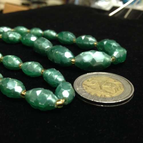 Necklace - Vintage Design on GRADUATING 60,sPlastic beads For the collector of 1960` goodies