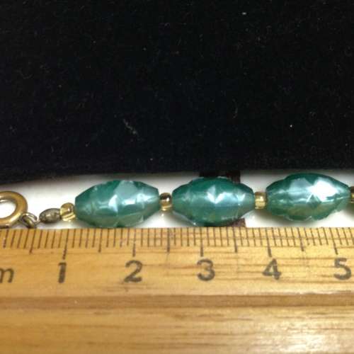 Necklace - Vintage Design on GRADUATING 60,sPlastic beads For the collector of 1960` goodies