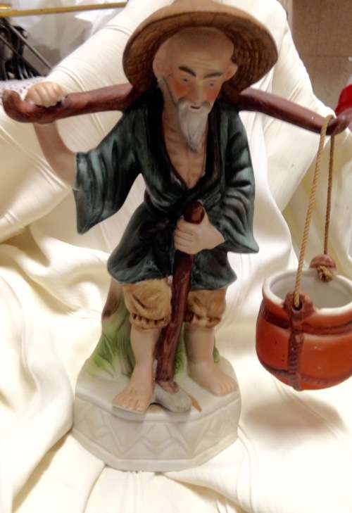MUD MAN figurine- Oriental`ELWECO`Porcelain Hanging baskets height 22cm