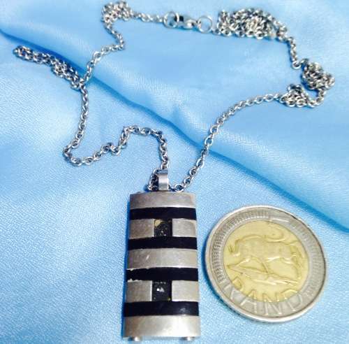 FACINATING NecklaceMetal Pendant Black Silver stripe*LOOK At My BUY NOW LISTINGS NO WAITING