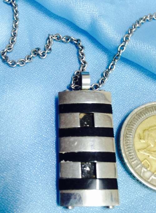 FACINATING NecklaceMetal Pendant Black Silver stripe*LOOK At My BUY NOW LISTINGS NO WAITING