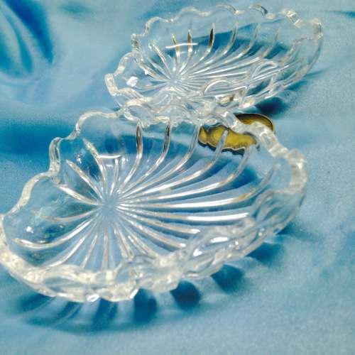 Box - Trinket box Heart shape Cut Glass Lead Crystal lidded Look at my Buy Now listings No Waiting
