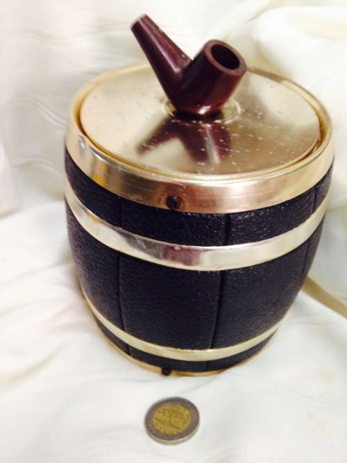 Humidor metal gold tone barrel shape with pipe lid handle
