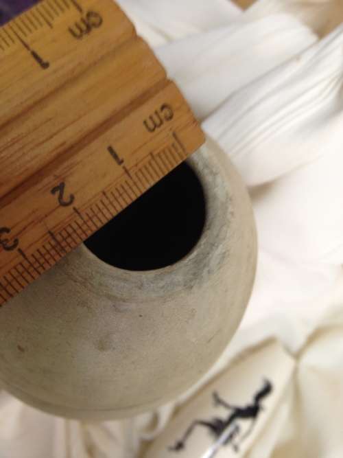 1 Ovoid Small pottery Vase smooth very tactile Beautiful +1 small Wade vase