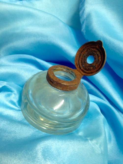 Dump Bottle of the 19th Century` BOTTLES *Glass Inkwell has rusted LIFT UP lid with hole in