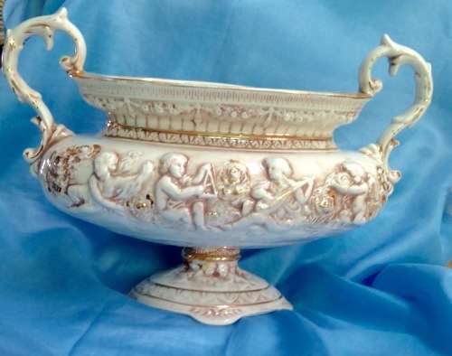 Vase - Italian Porcelain Capidimonti PUTTI Scroll handle 2055 repair