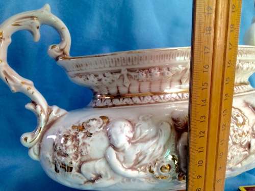Vase - Italian Porcelain Capidimonti PUTTI Scroll handle 2055 repair