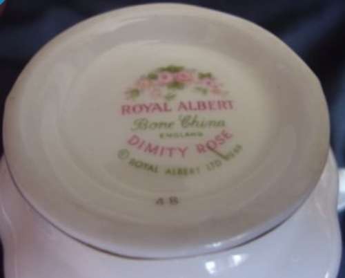 Royal Albert DIMINITY ROSE Trio