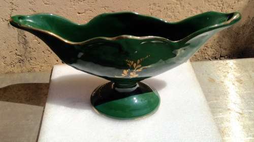 Vase -  Majolica Pottery NO800/1 base Marked
