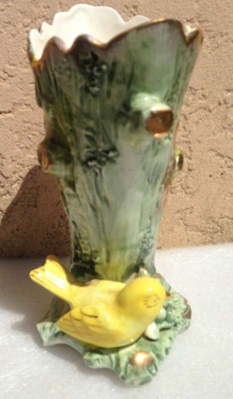 Vase ceramic make UCAGO Gilt lustre Bird figurine LOOK At All My BUY NOW listings NO WAITING