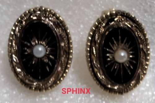 Earrings clip on-RARE SPHINX Black cut glass faux pearl Root 1947/1970Chiswick UK Mourning Jewelry