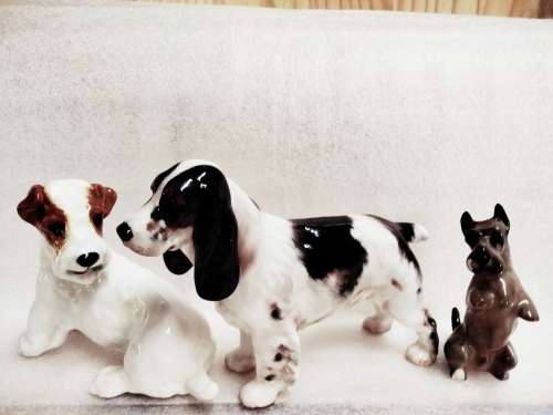 Royal Doultin 3 small printer tray dogs some damage