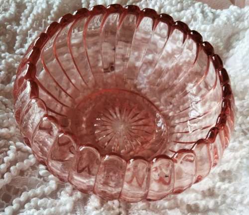 Glass Rose Bowl Pink segments top Scalloped