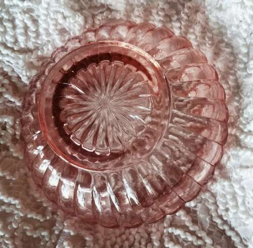 Glass Rose Bowl Pink segments top Scalloped