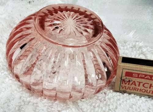 Glass Rose Bowl Pink segments top Scalloped