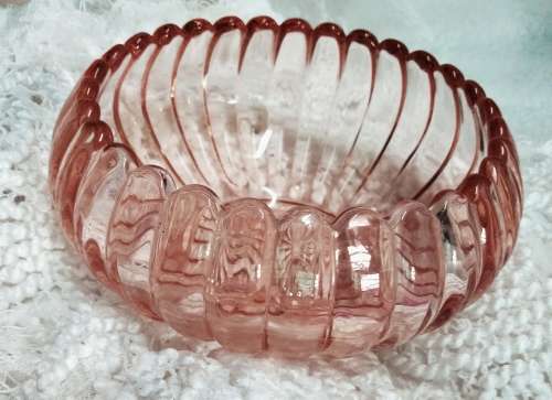 Glass Rose Bowl Pink segments top Scalloped