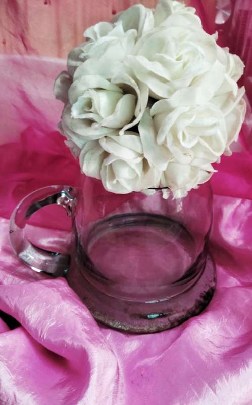 Vase Glass Shape very thick handle wide base