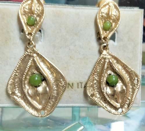 EARRING -  dangle Italian Clip on Costume Jewelry Gold tone with small green cabochon