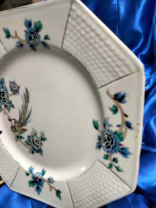Hexagonal Wall 22cm Plate Royal Venton ring to hang