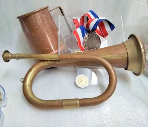 Brass Bugle Note bugle only*not included other items