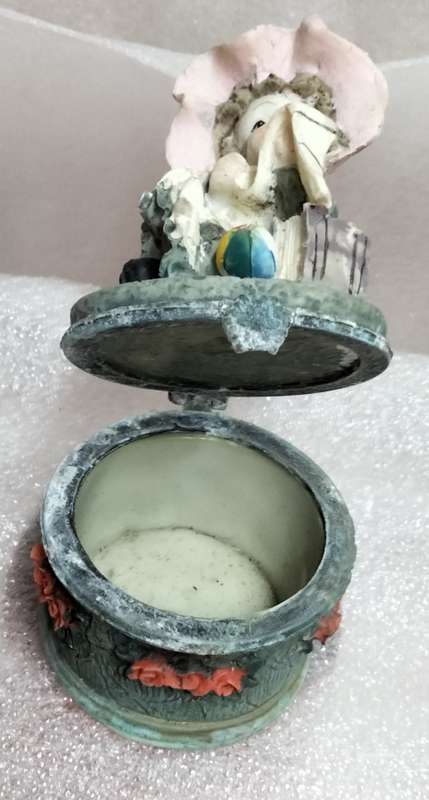 Pill box lift up hinged lid Girl Figurine Lovely LOOK At My BUY NOW Listing NO WAITING