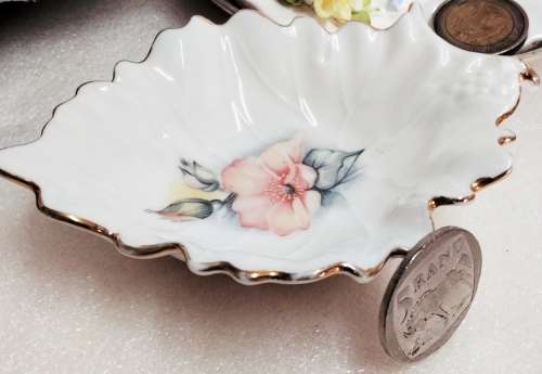 1Coalport built up flowers+Leonardo Collection Trinket PIN trays*Look At My BUY NOW items*NO WAITING