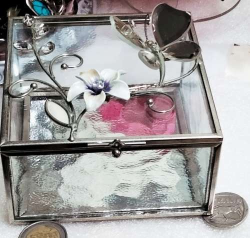 Sophia Collections ? glass trinket box -flowers crystals mirror
