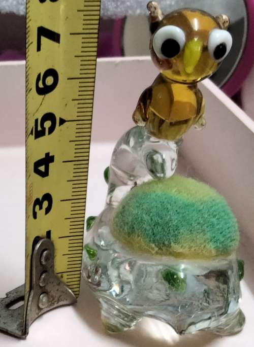 Note book Metal gold engine Turned gold tone + Vintage Murano Glass Pin cushion tail crack