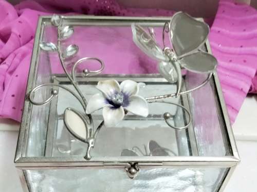Sophia Collections ? glass trinket box -flowers crystals mirror