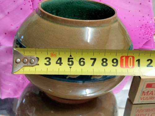 VASE  beautiful Art  Pottery S.A signed Mzilikazi