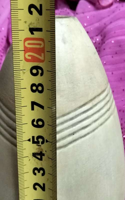 1 Ovoid Small pottery Vase smooth very tactile Beautiful +1 small Wade vase