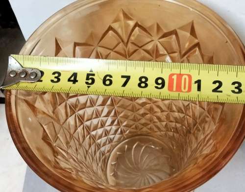 Vase  - Carnival glass Waffle Diamond Pattern Condition perfect