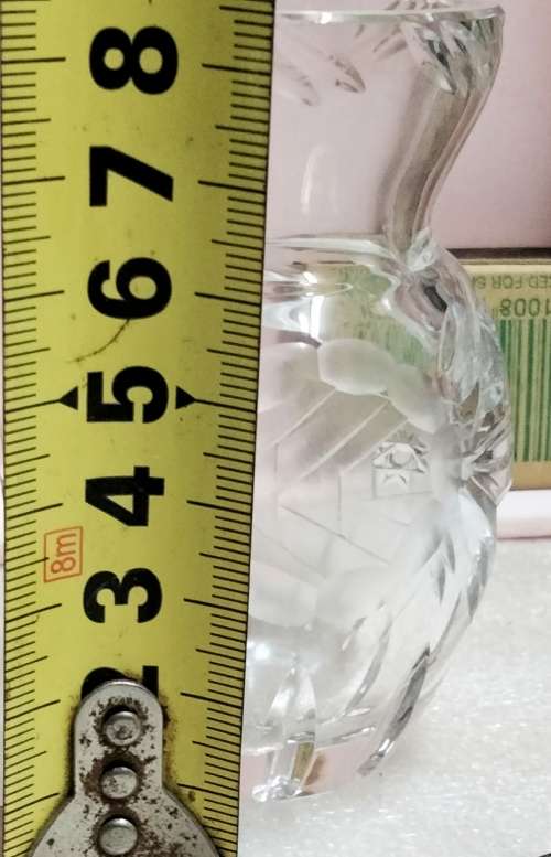 VASES POSY- 2  Rose pattern CRYSTAL cut glass Edge design 1 pedestal  base EXQUISITE