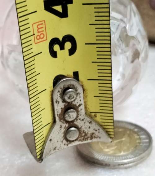 VASES POSY- 2  Rose pattern CRYSTAL cut glass Edge design 1 pedestal  base EXQUISITE