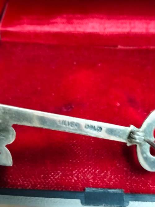stamped SILVER BROOCH MARCASITE  21st Brooch LOOK At All My BUY NOW LISTINGS NO WAITING