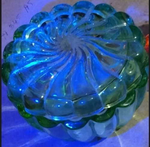 Art Deco Vaseline Swirl Rib Uranium Glass bowl +lid