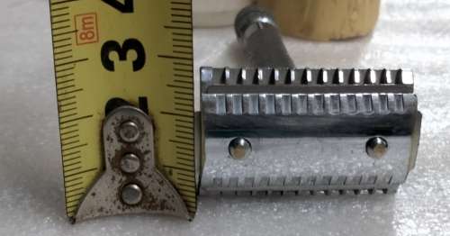 Red Ring Eclipse DE safety Razor working Sheffield England LOOK At My BUY NOW listings NO WAITING
