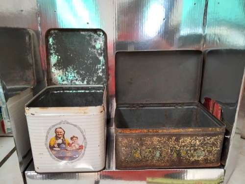 2 Mazawattee Tea Tins distressed *Look At My BUY NOW Listing*NO WAITING