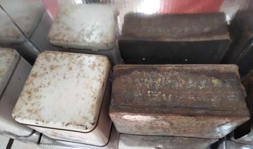 2 Mazawattee Tea Tins distressed *Look At My BUY NOW Listing*NO WAITING