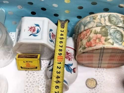 Elizabeth Arden COLLECTIBLES Powder Shaker*Hexagonal Box ceramic The Pavilion Brighton+cardboard box