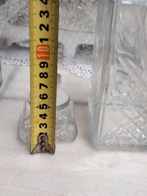 DECANTER +Stopper Crystal cut diamond + furn base stamp ITALY 5 LOOK At My BUY Listings NO WAITING