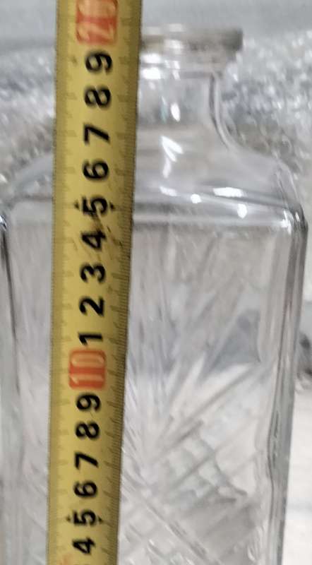 DECANTER +Stopper Crystal cut diamond + furn base stamp ITALY 5 LOOK At My BUY Listings NO WAITING