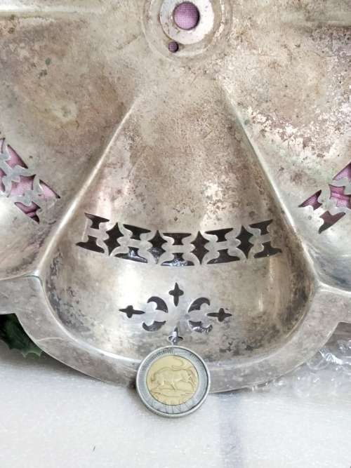 JAMES DIXON Centre piece bowl Scalloped+cut out distressed Look at my Buy Now listings No Waiting