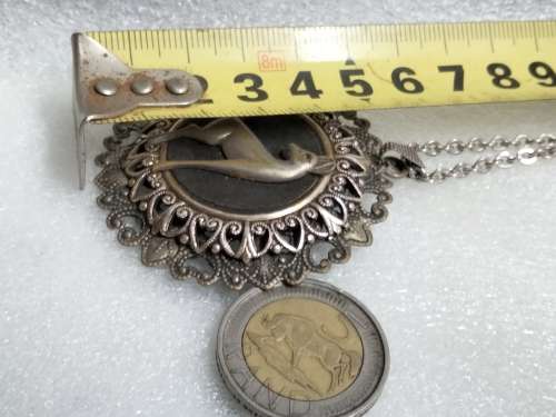Unusual Pendant Buck  Nilio + filigree + chainLook at My BUY NOW NO WATIING